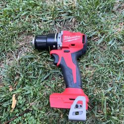 Milwaukee M18 Hammer Drill 