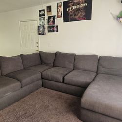 Sectional couch