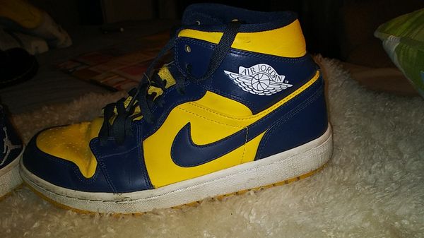 Air Jordan Nike yellow Blue sz 9 for Sale in San Diego, CA - OfferUp