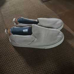 Girls US Canvas Tan Shoes Size 2