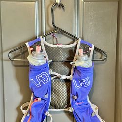 Ultimate Direction Running Vest (only used a few times)