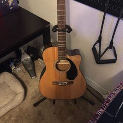 Fender Guitar With Stand 