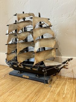 Fragata Espanola Ano 1780. Vintage Spanish Frigate Wooden Model Sailing Ship.