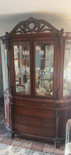 China cabinet
