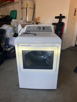 GE 7.4 Cu. Ft. White Electric Dryer