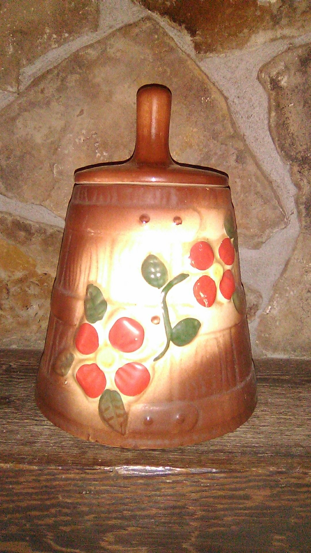 Antique cookie jar