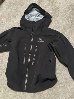 Arc’teryx black color way