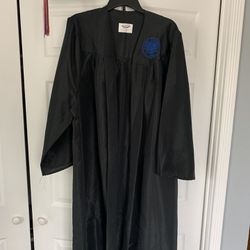 GRADUATION CAP AND GOWN