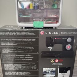 Singer Heavy Duty Sewing Machine