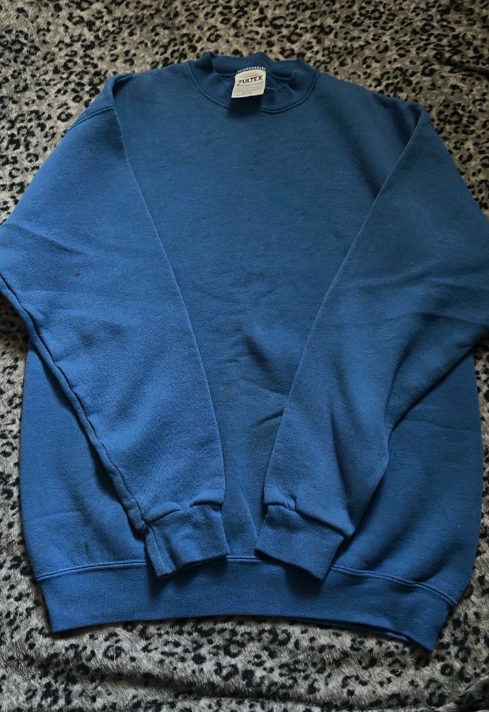 Mens sweatshirt- MEDIUM