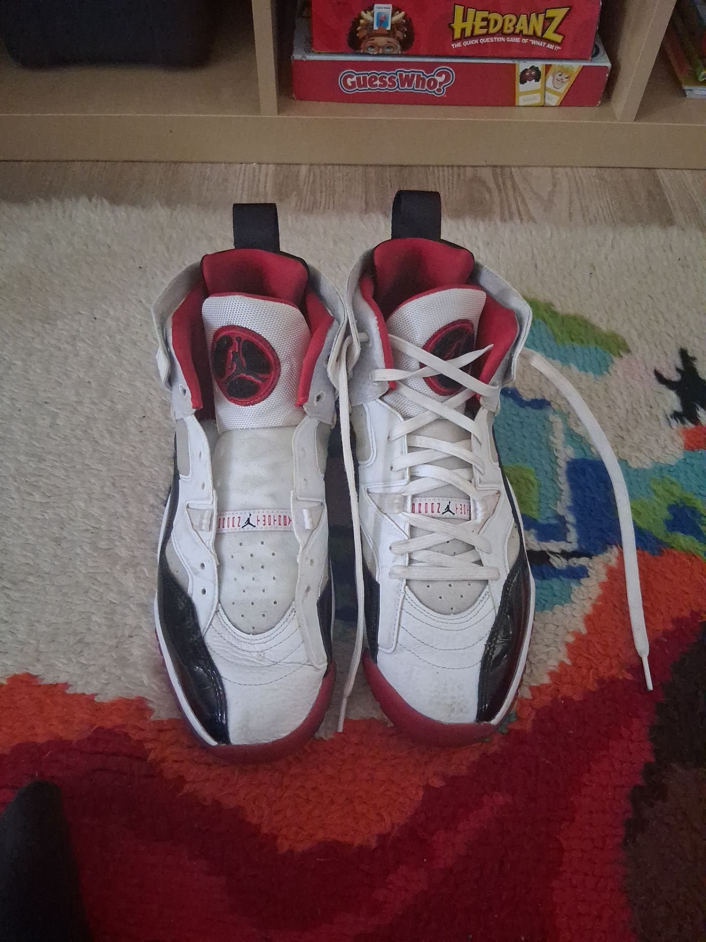 Jordan jump man 2s size 11