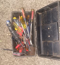 Mixed lot of hand tools