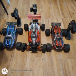 Traxxas 116 E-Revo and dhk wolf buggy