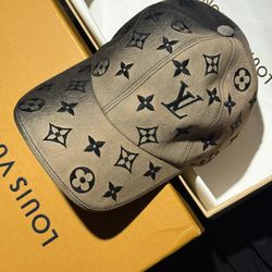 Unisex Authentic Louis Vuttion Adjustable Cap Brown 