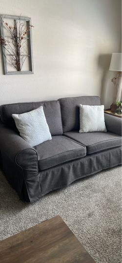 Love seat