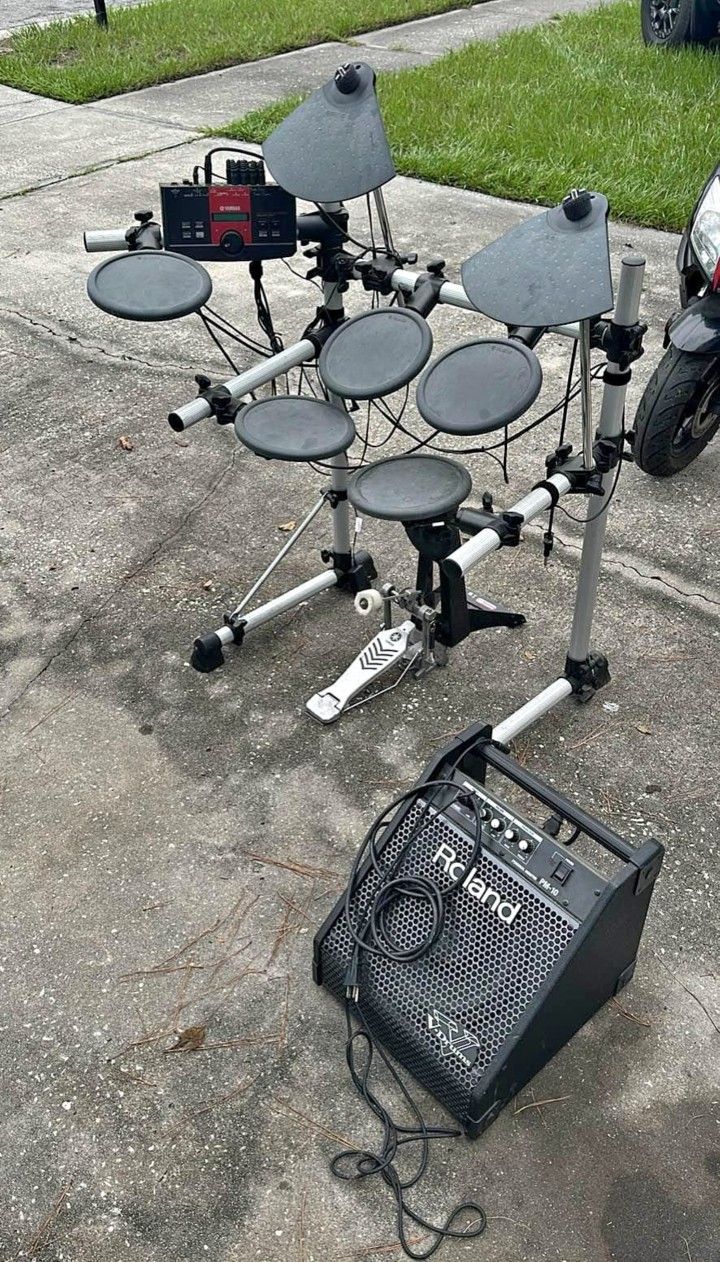 Yamaha Electric Drumset DTX Explorer