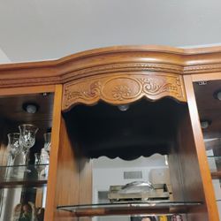 Antic Cabinet 