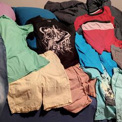 Boys clothing  (10/12)