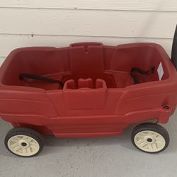 Little Tikes 2 Red Wagon 
