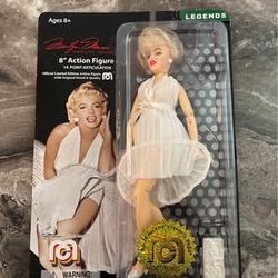 Mego Legends Marilyn Monroe Serialized Limited Edition 8'' Doll Action Figure