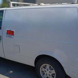 Car Wash & Detailing Van