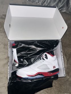 Jordan Retro 5 Fire Red Size 7y