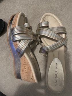 Women’s Shoes Size 11