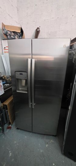 GE PROFILE REFRIGERATOR SIDE BY SIDE STAINLESS STEEL WORK PERFECTLY