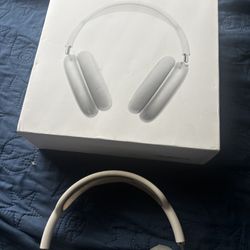 White AirPod Max’s For Cheap