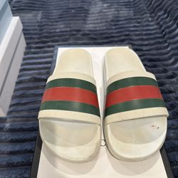Gucci Pursuit Pool Slides, Size UK7, Worn Handful Of Times