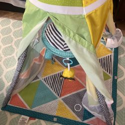 Infantino Baby teepee 