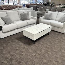 Elegant Light Sofa Set 