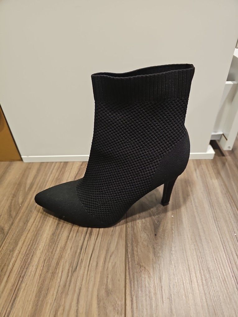 Mia Black Suede Ankle Stilleto Boots