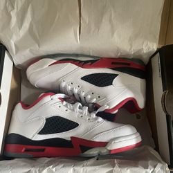 Air Jordan 5 Retro Low 