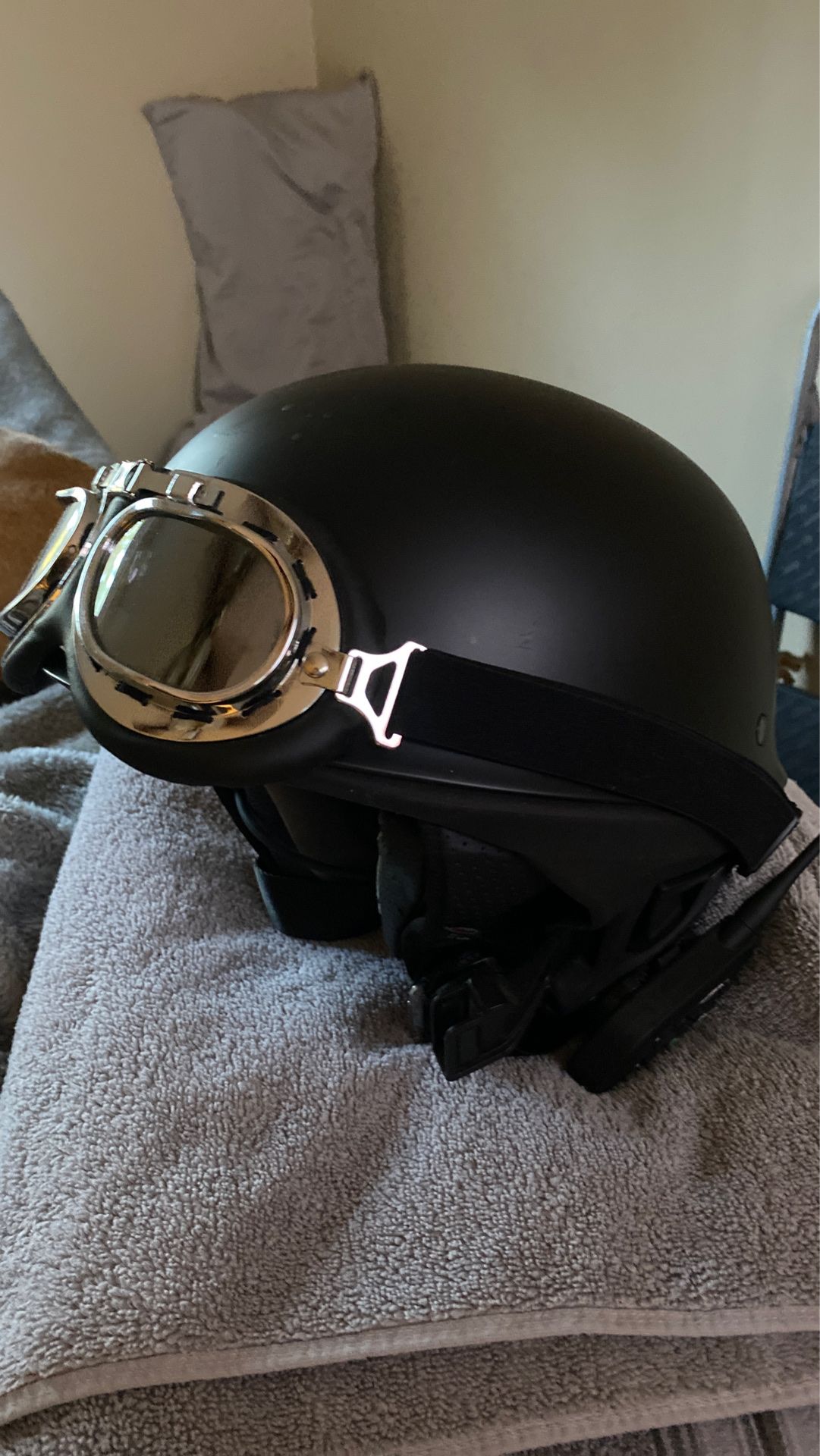 Photo Motorcyle helmet S military skull cap