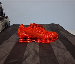 Brand New And Original Women Nike Shox Sneakers Size 7.5