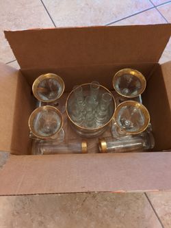 Martini, Vodka Shot Sets With Vase And Vodka Glasses Filleted In Gold