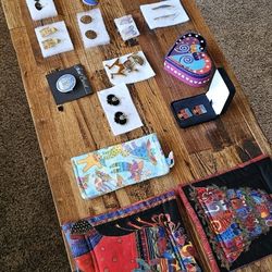 EXQUISITE LAUREL BURCH COLLECTIBLES 