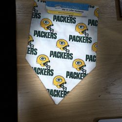 white green bay packers slip on collar bandana