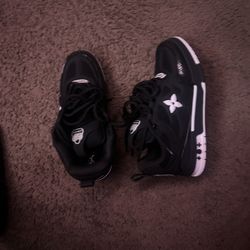 Lv Skates