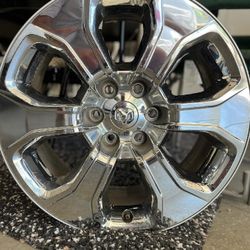 4 Rims Great Shape Off A Ram1500 Big horn