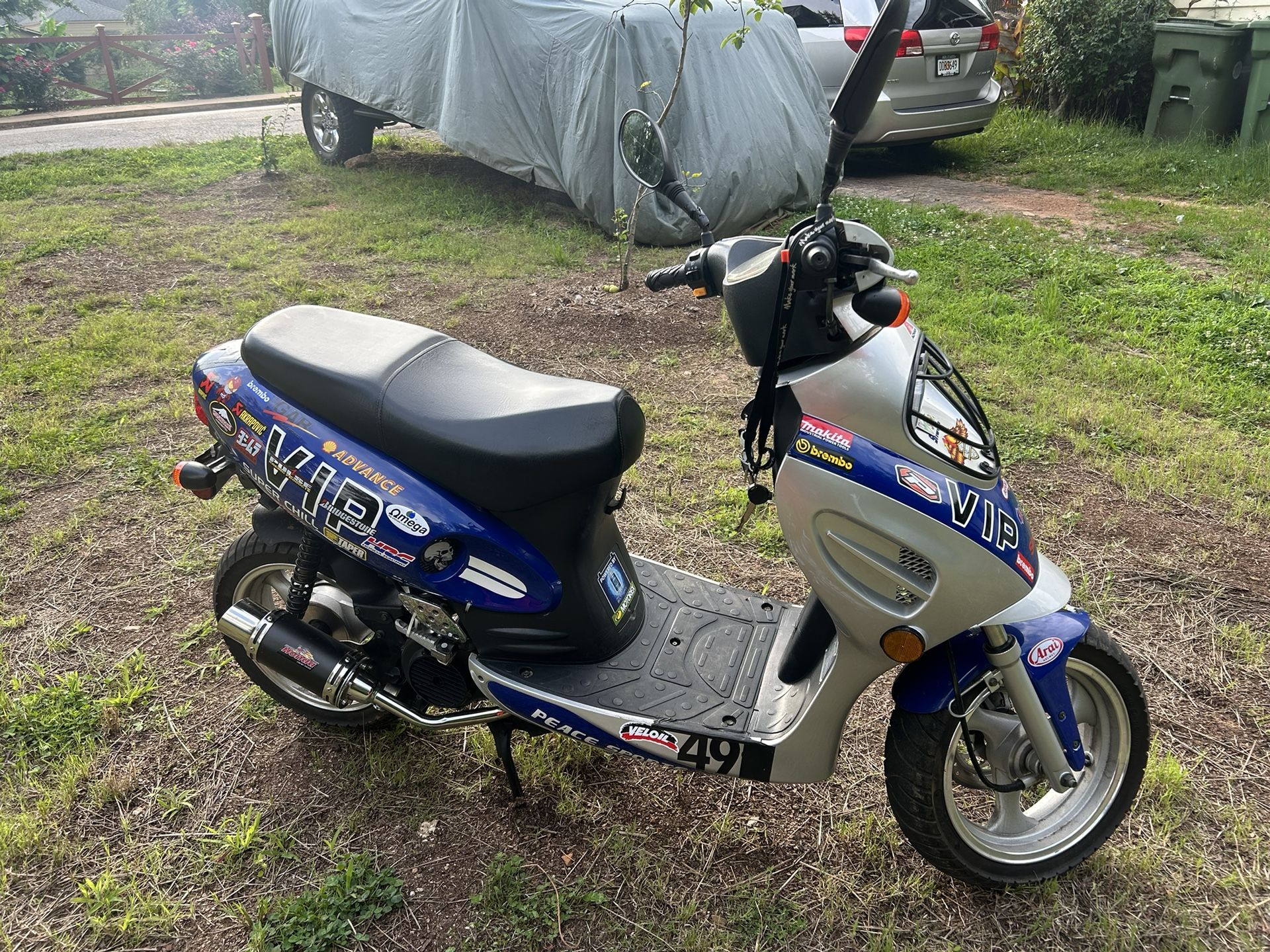 V.I.P. 150cc Scoota wit 180cc Kit