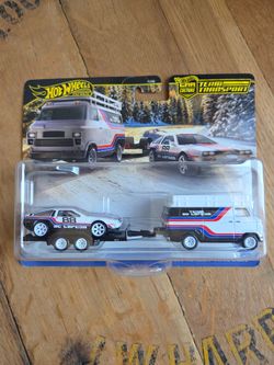 2025 Hot Wheels  Car Culture Team Transport DMC DeLorean & HW Rally Hauler