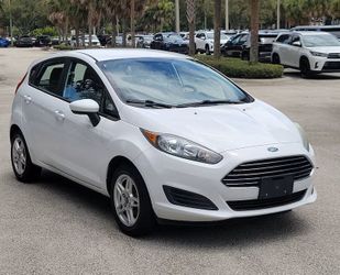 Ford Fiesta SE FWD