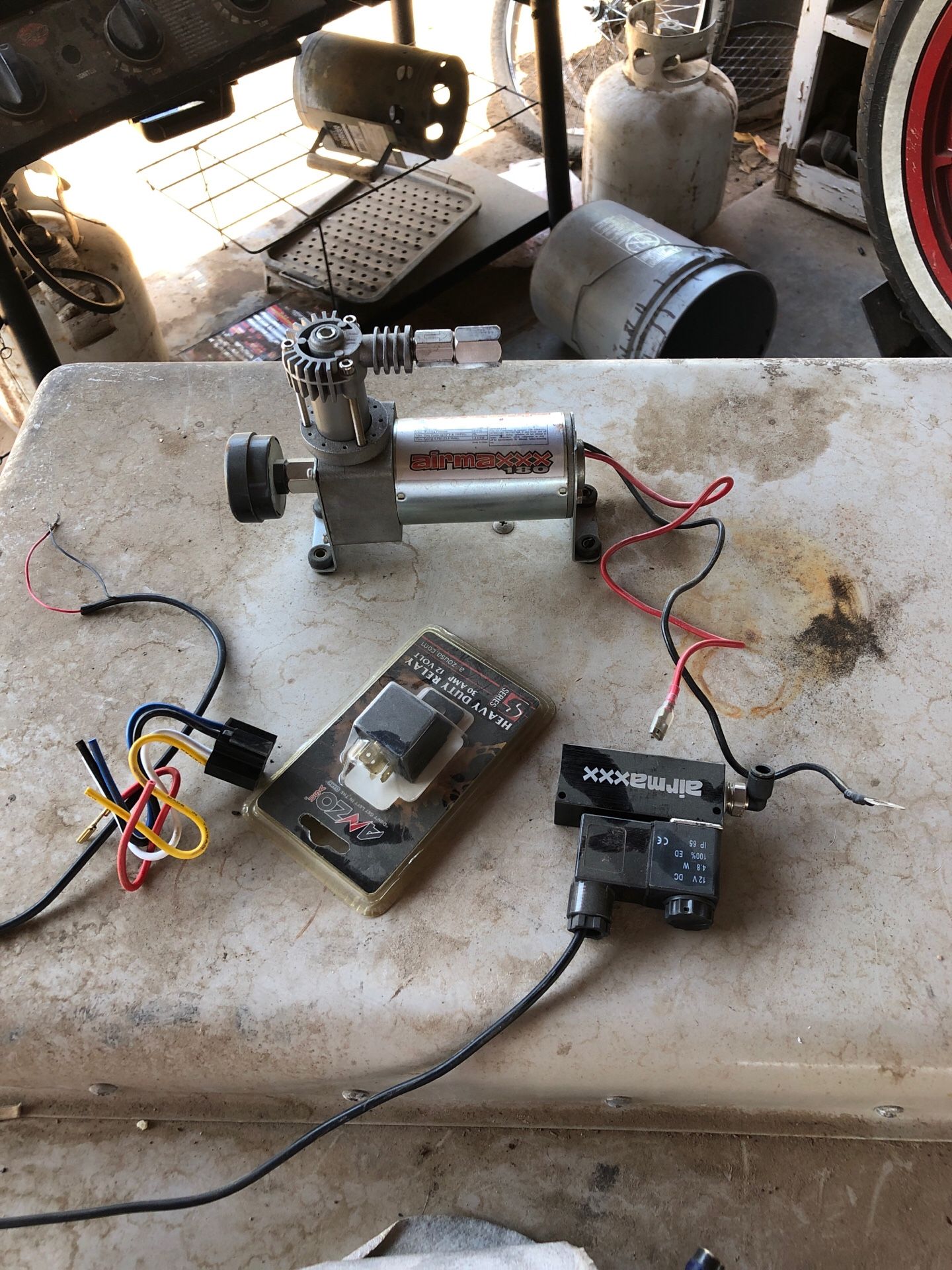 Airmaxx compressor and dump valve kit