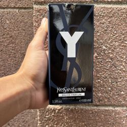 Ysl Eau de Parfum Open Box