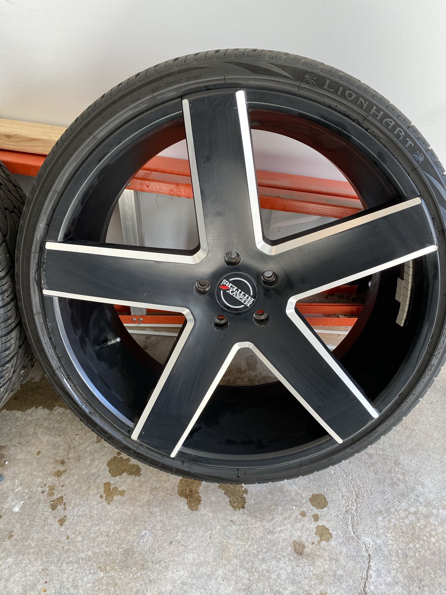 24” Rims Heavy Hitters And Lionehart 275/30/24 Tires