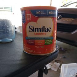 Similac Sensitive Brand New Have 4 Of Them