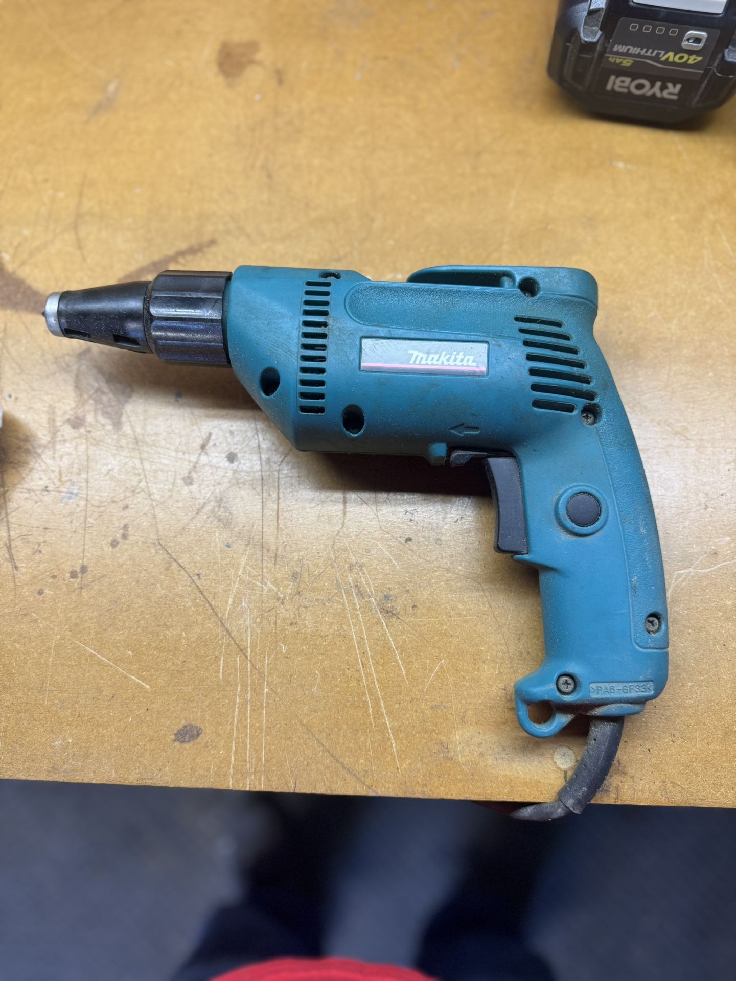 Makita 6821 drywall screwdriver