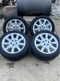 Mercedes Benz S550 Wheels and Tires 18”